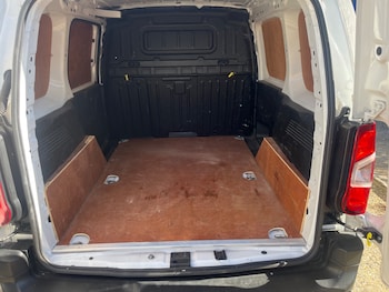Used Citroen Berlingo 2021 for sale - 76047586: Photo