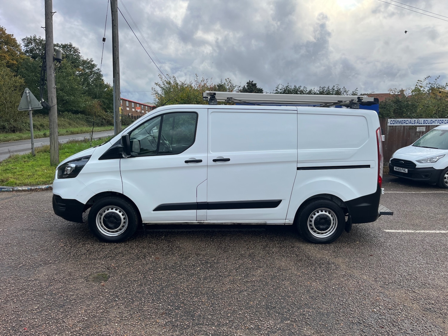Used Ford Transit Custom 2018 for sale - 76313823: Photo 2