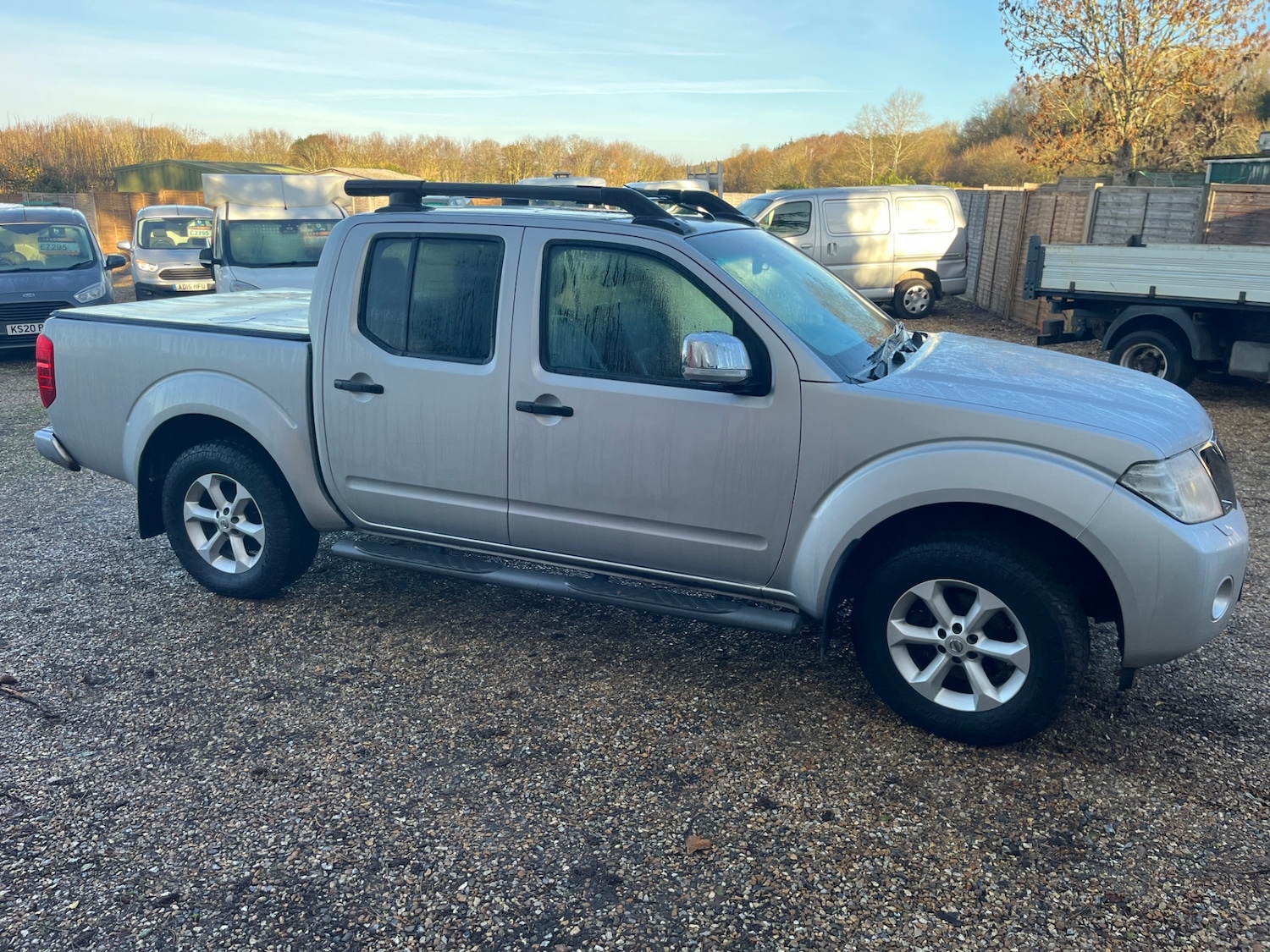 Used Nissan Navara 2011 for sale - 76931664: Photo 2