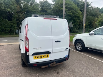 Used Ford Transit Custom 2019 for sale - 78926799: Photo