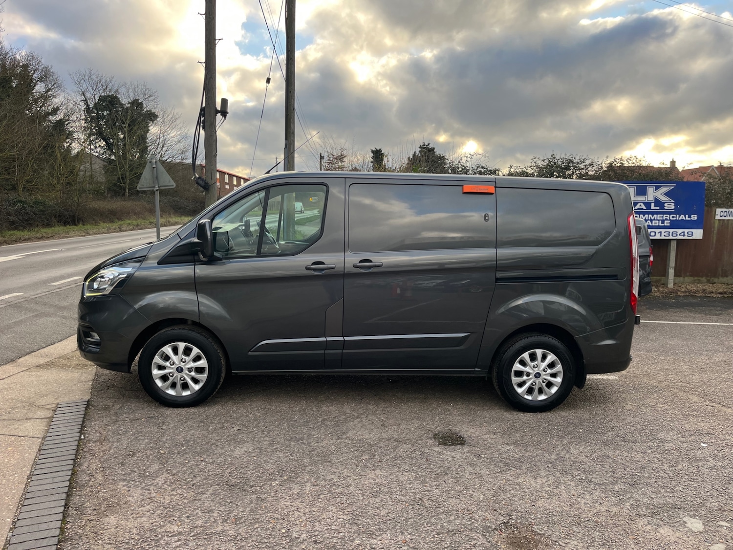 Used Ford Transit Custom 2018 for sale - 77261209: Photo 2