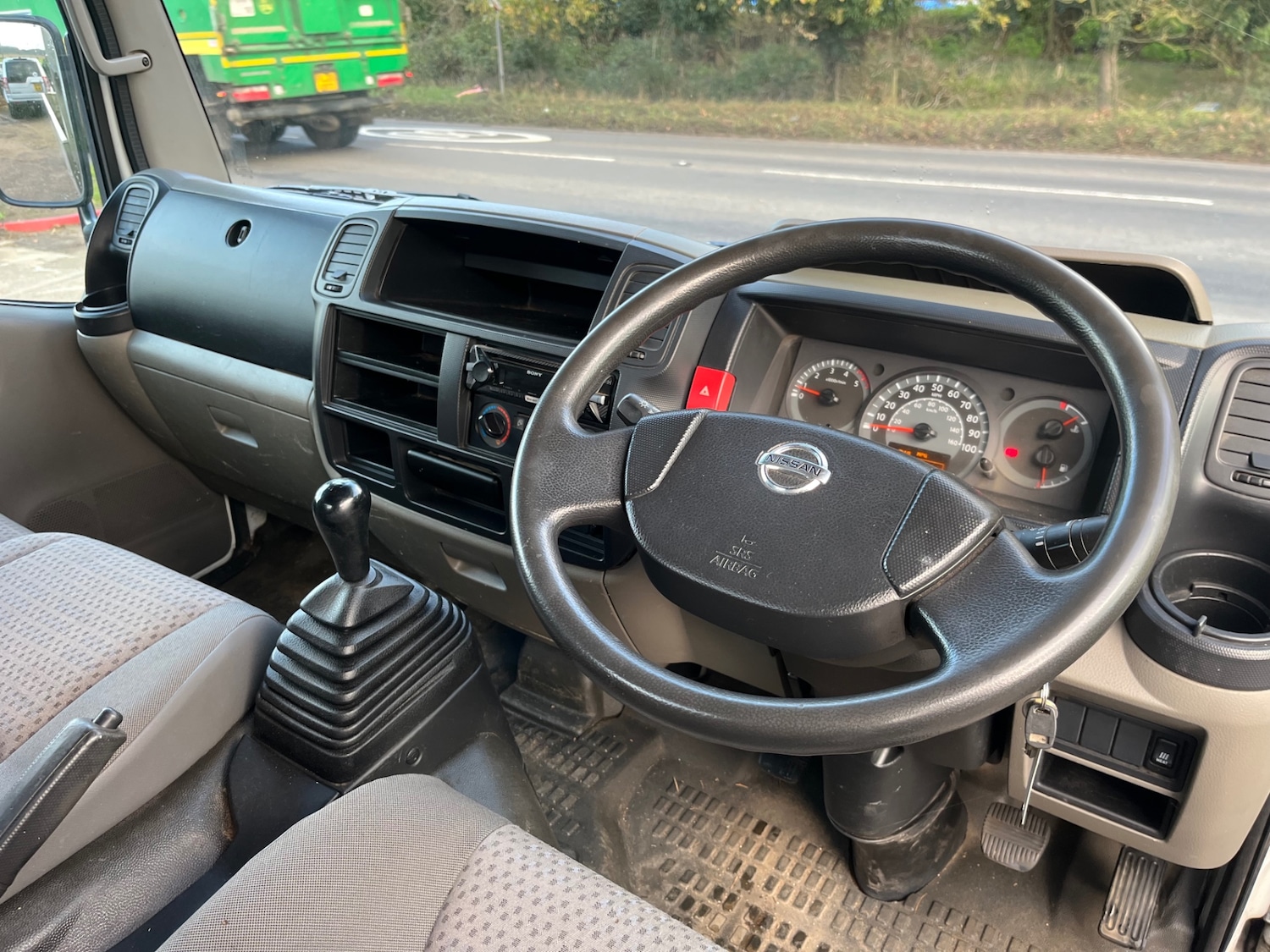 Used Nissan Cabstar 2011 for sale - 76682425: Photo 4