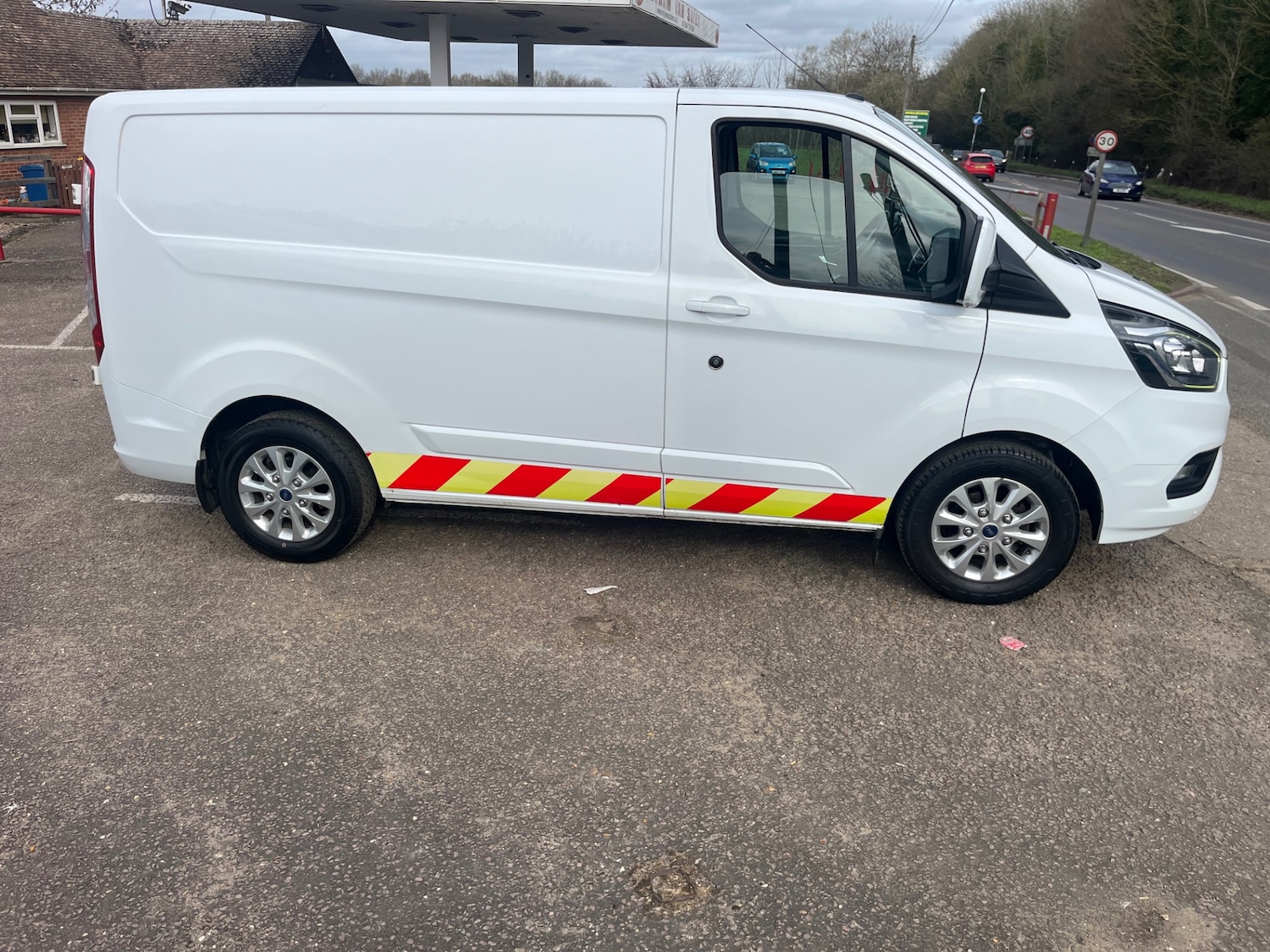 Used Ford Transit Custom 2019 for sale - 77845419: Photo 4