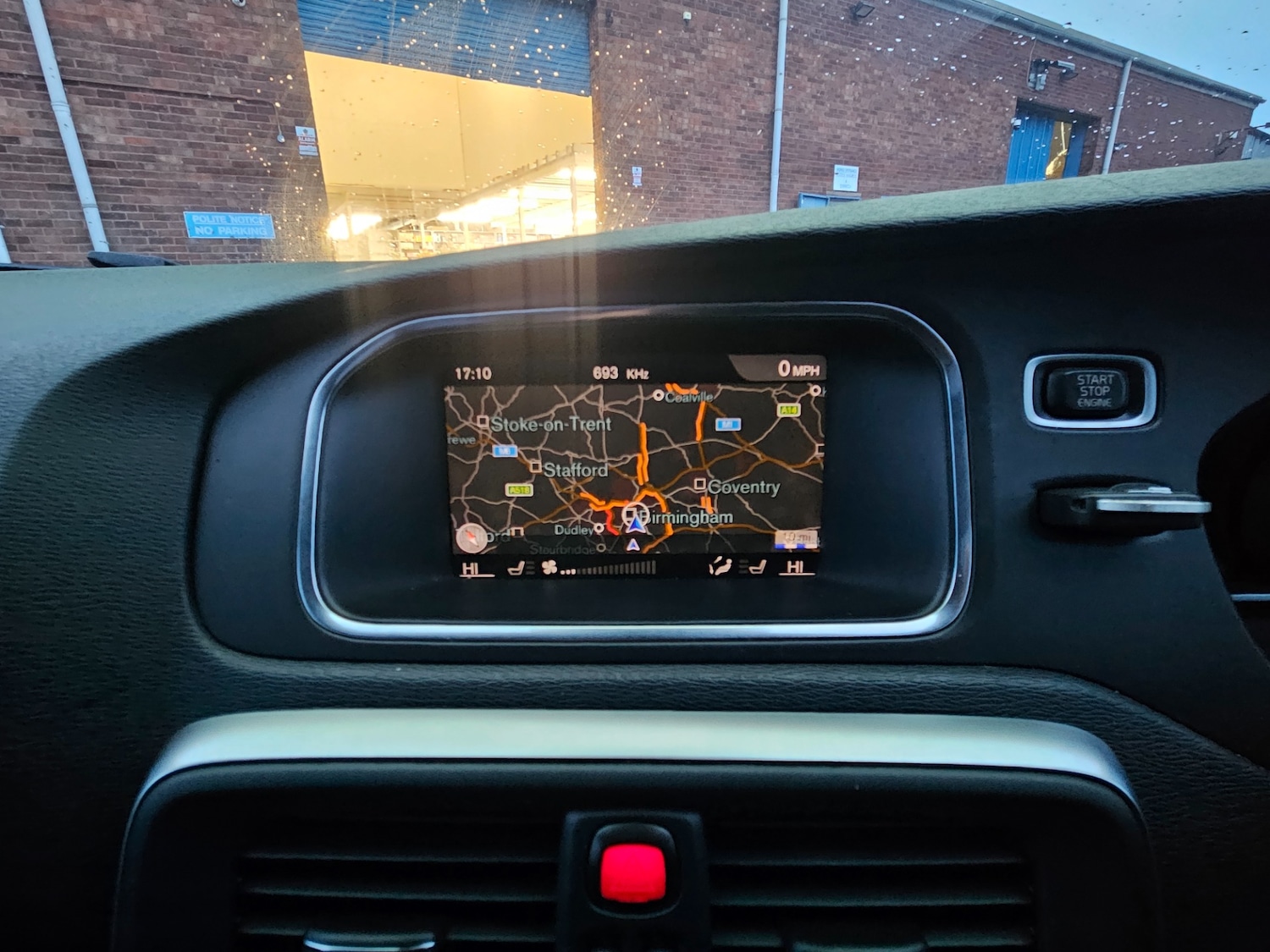 Used Volvo V40 2018 for sale - 77906880: Photo 26