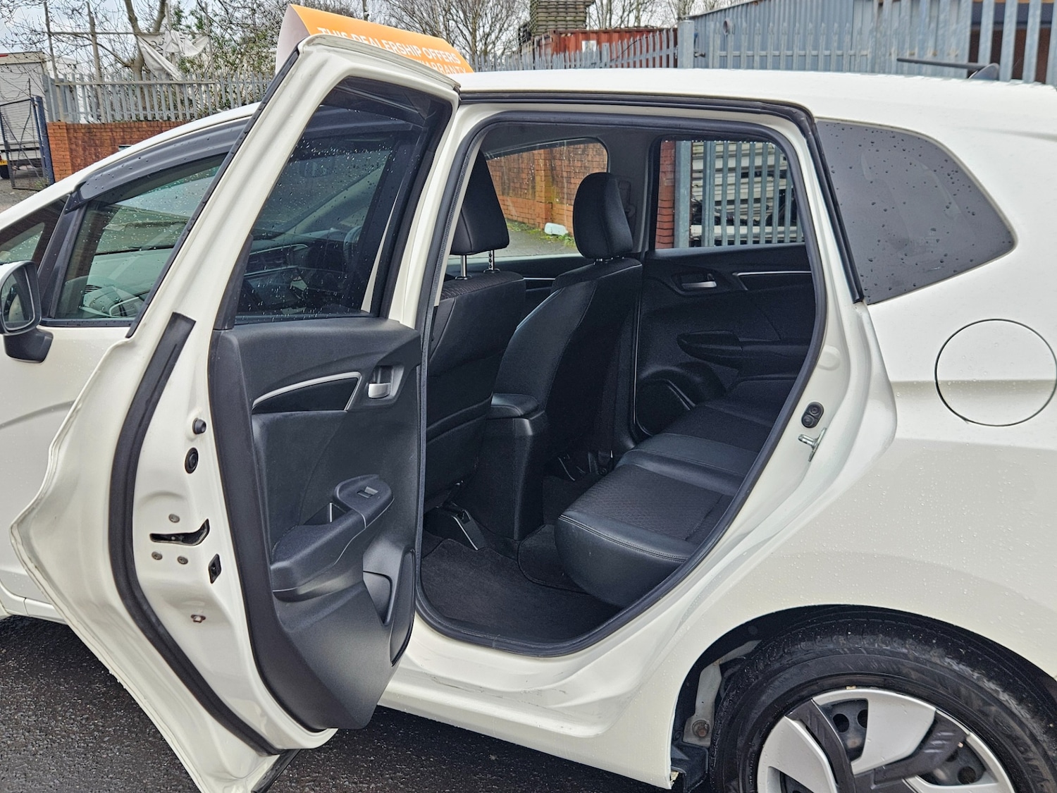 Used Honda Jazz 2013 for sale - 77906821: Photo 11