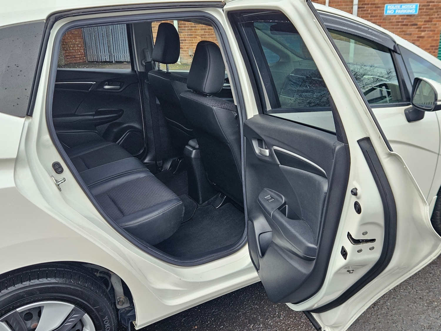 Used Honda Jazz 2013 for sale - 77906821: Photo 14