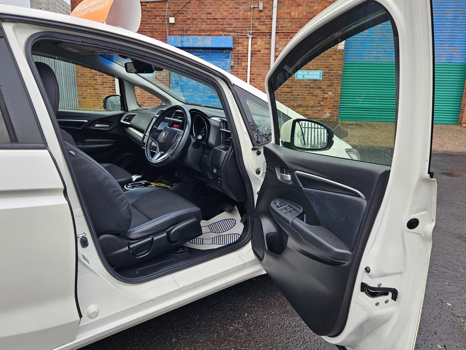 Used Honda Jazz 2013 for sale - 77906821: Photo 16