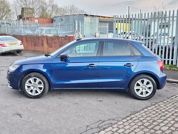 Used Audi A1 2013 for sale - 77906937: Photo