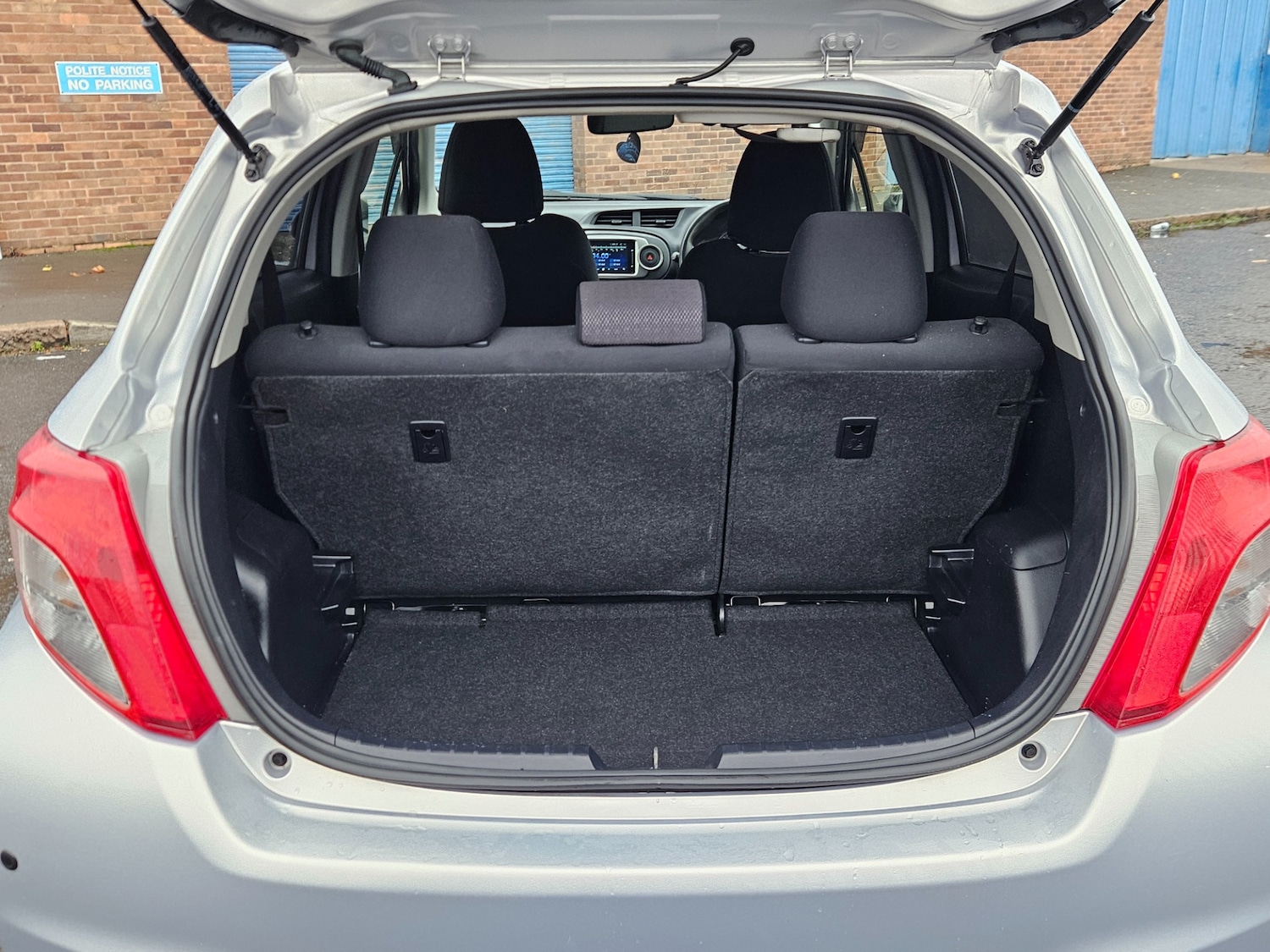 Used Toyota Yaris 2025 for sale - 76663711: Photo 12