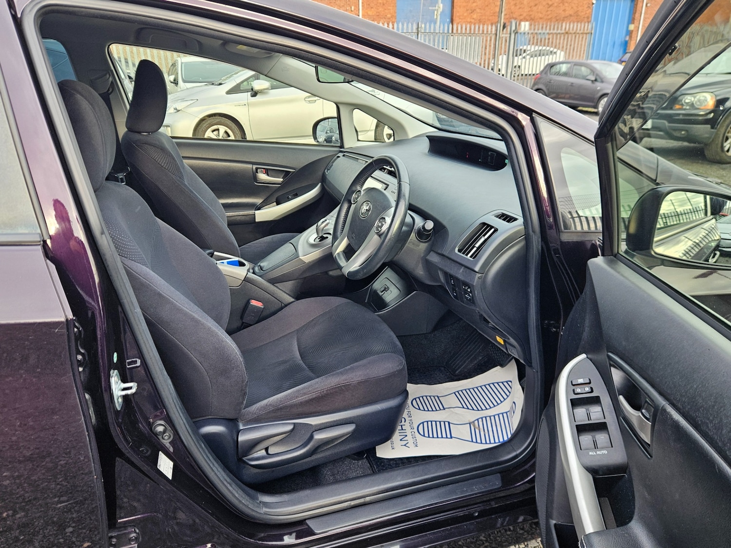 Used Toyota Prius 2025 for sale - 76663688: Photo 16