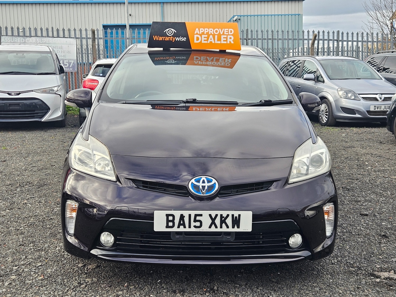 Used Toyota Prius 2025 for sale - 76663688: Photo 2