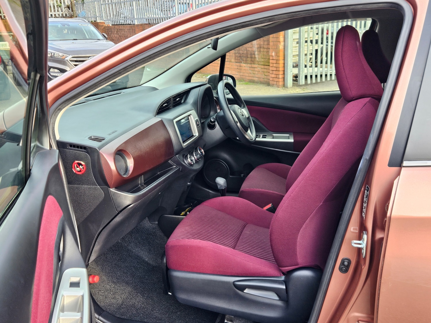 Used Toyota Yaris 2014 for sale - 78155583: Photo 10