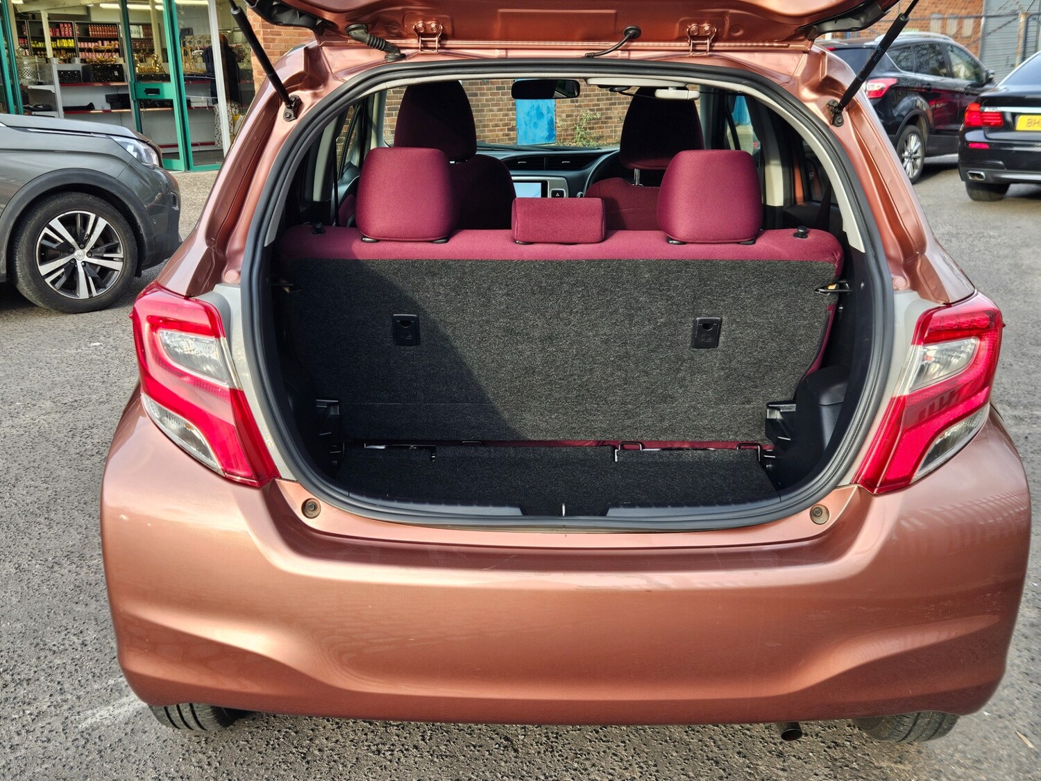 Used Toyota Yaris 2014 for sale - 78155583: Photo 13