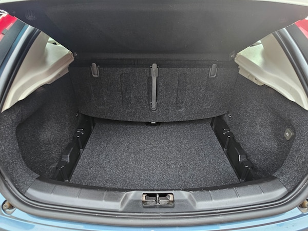 Used Volvo V40 2014 for sale - 75579341: Photo 16