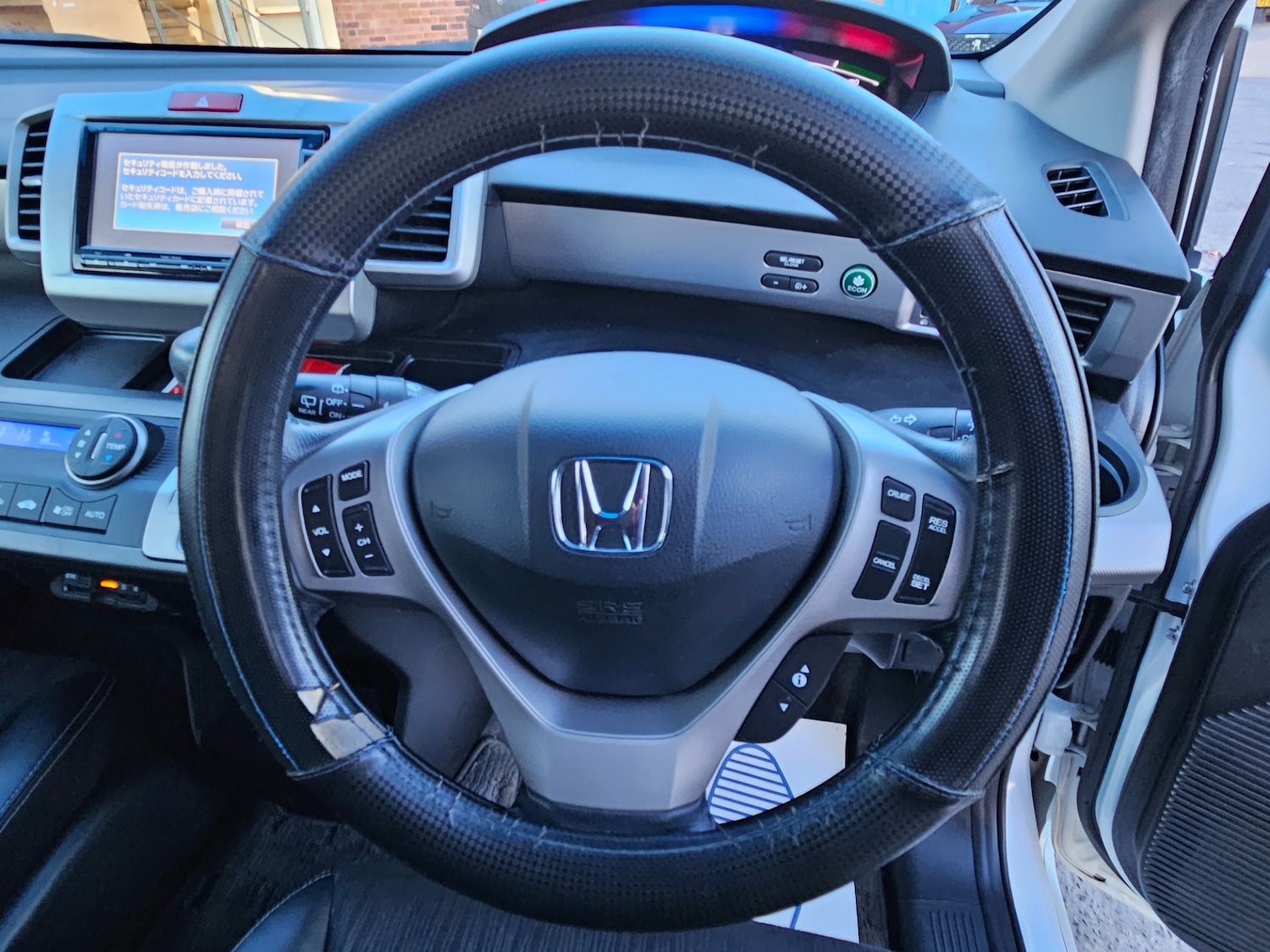 Used Honda Freed 2025 for sale - 76848763: Photo 25