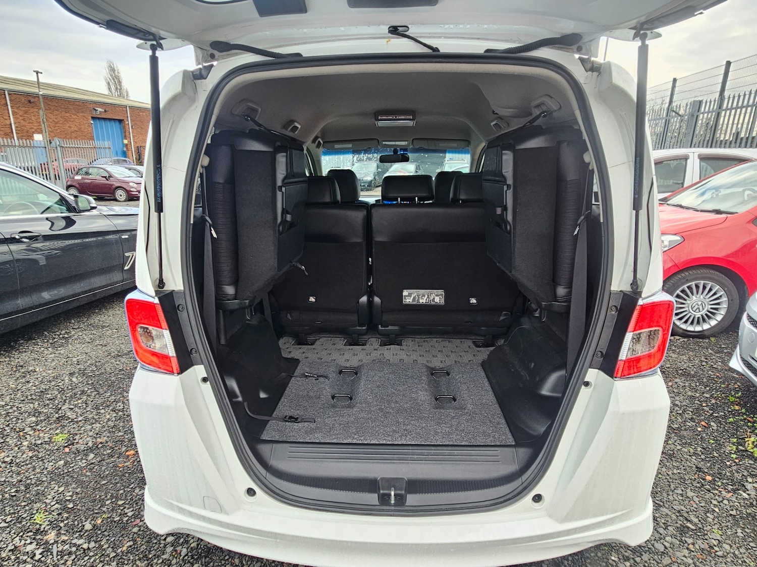 Used Honda Freed 2025 for sale - 76848763: Photo 29