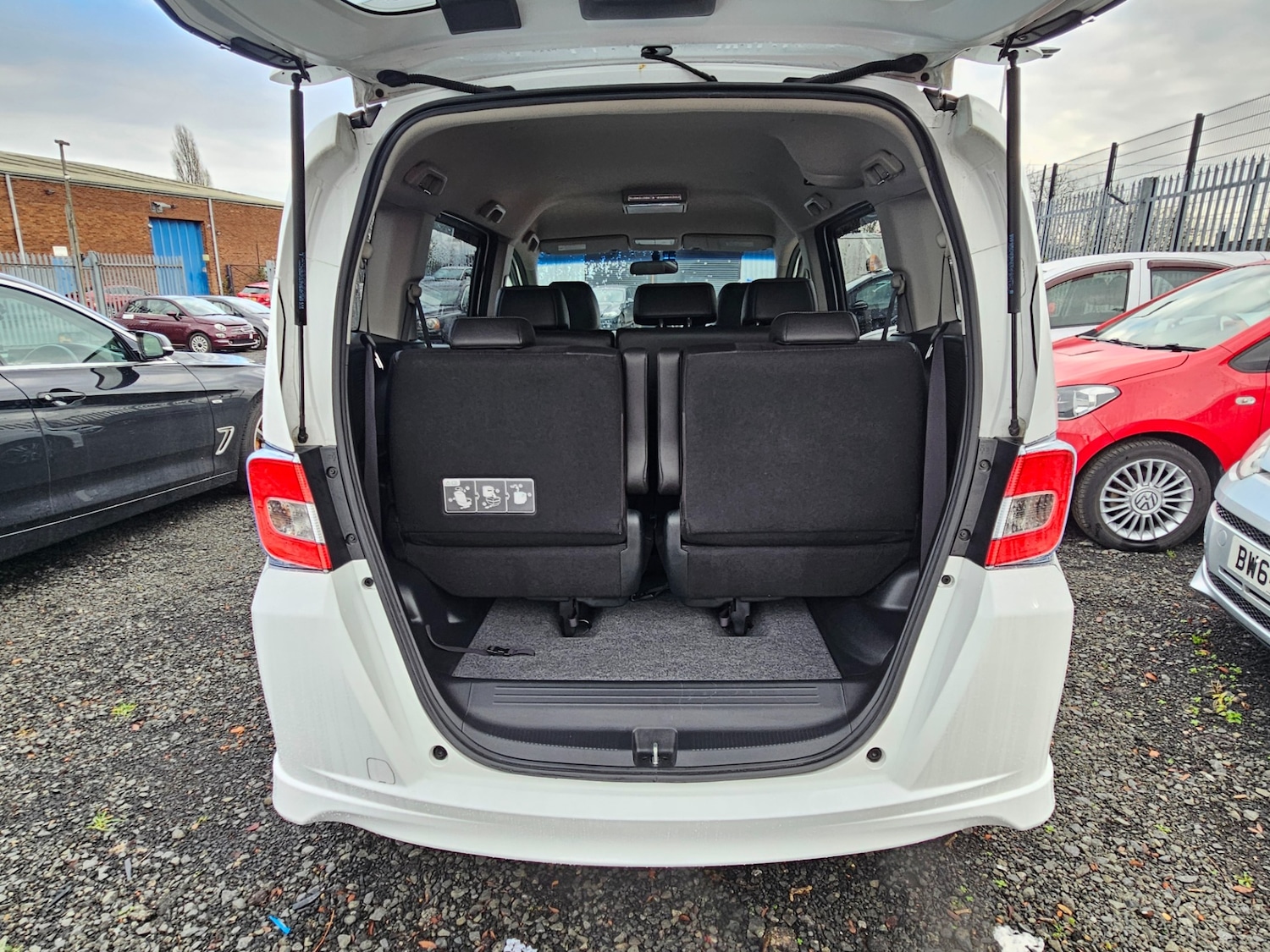 Used Honda Freed 2025 for sale - 76848763: Photo 30