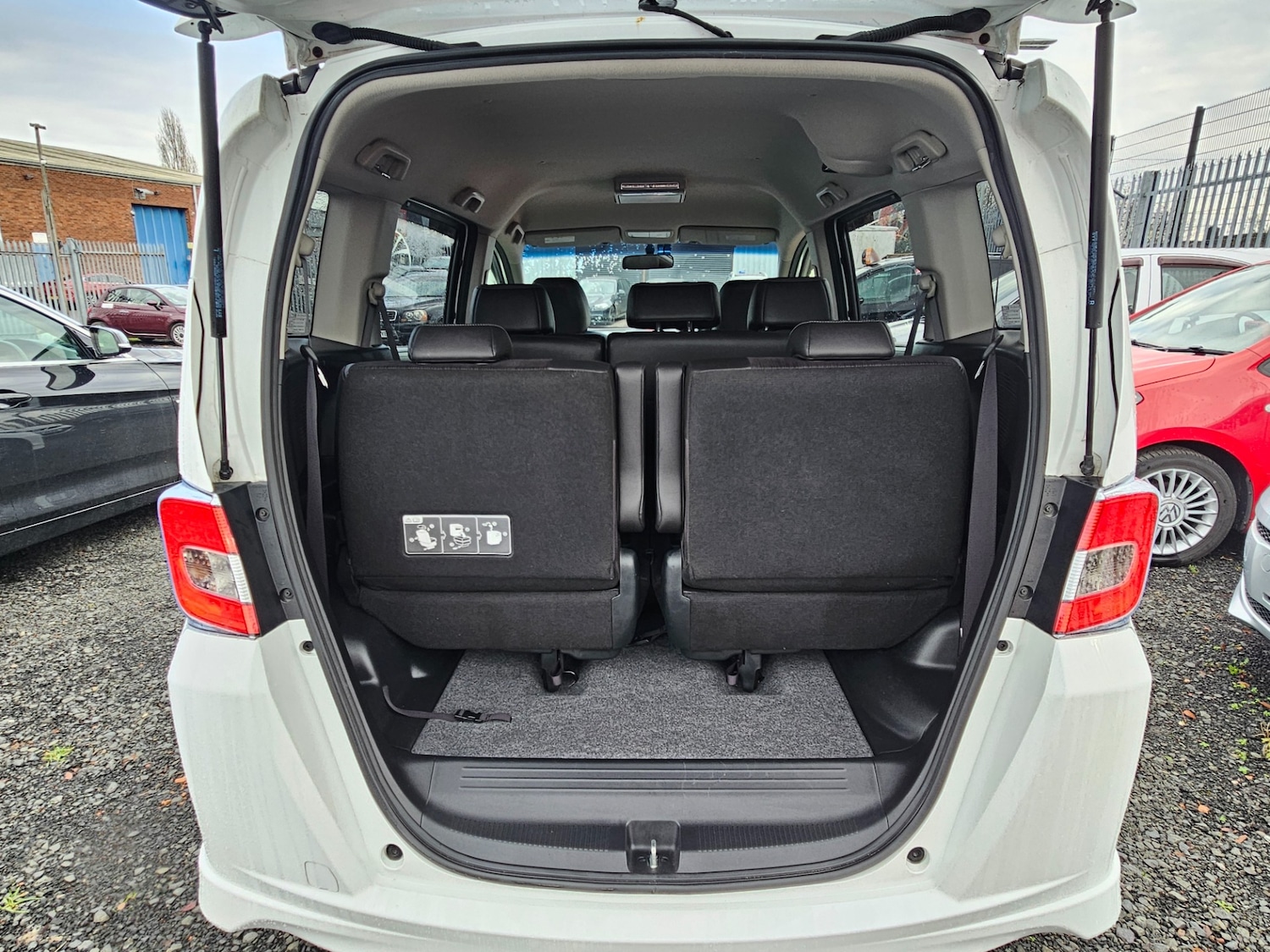 Used Honda Freed 2025 for sale - 76848763: Photo 31