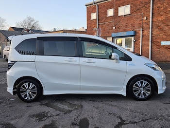 Used Honda Freed 2014 for sale - 76848763: Photo