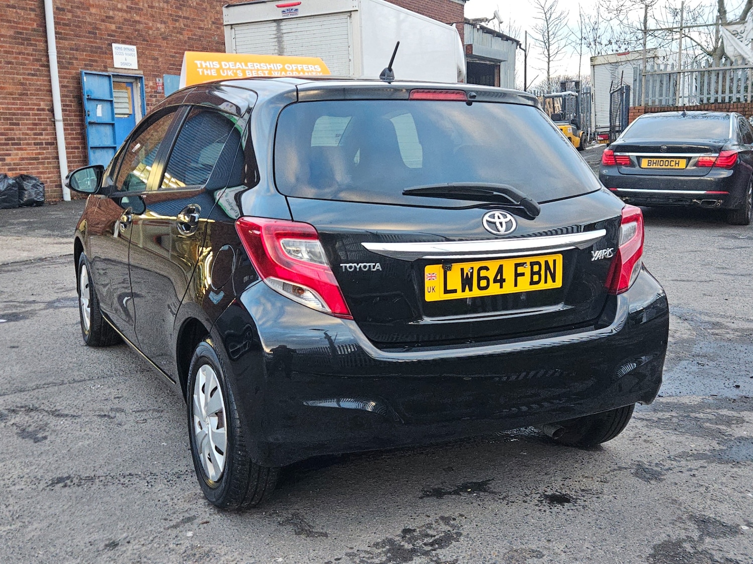 Used Toyota Yaris 2014 for sale - 77906855: Photo 7