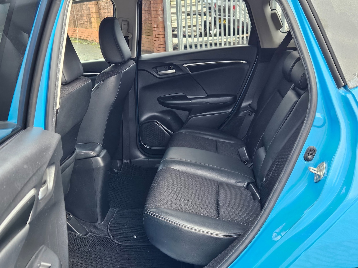 Used Honda Jazz 2013 for sale - 77906833: Photo 13