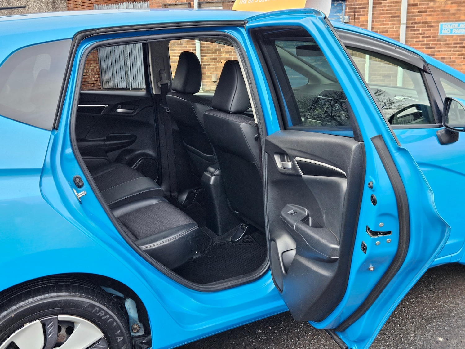 Used Honda Jazz 2013 for sale - 77906833: Photo 15