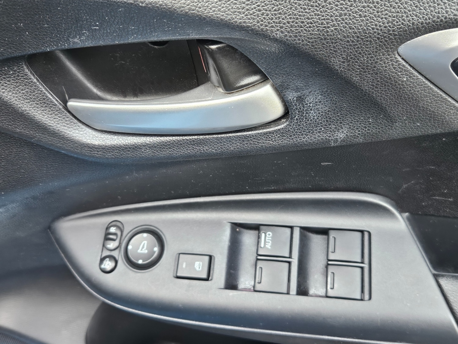 Used Honda Jazz 2013 for sale - 77906833: Photo 19