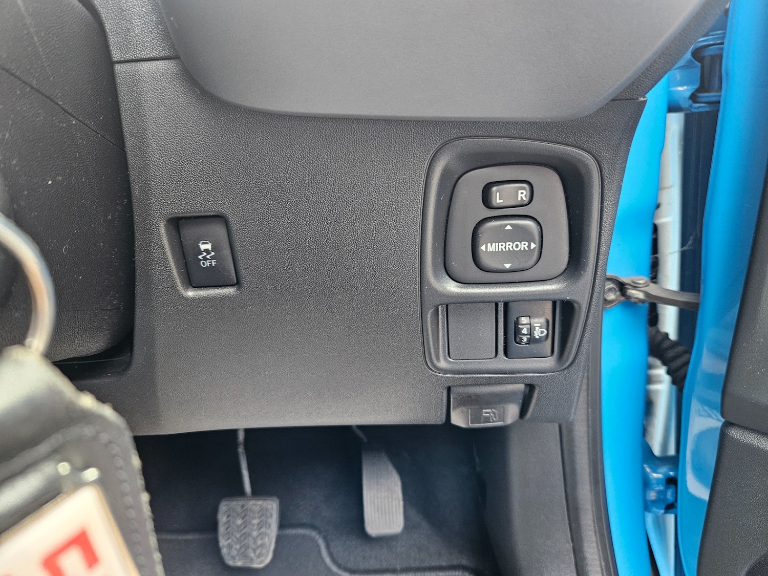 Vehicle 25
