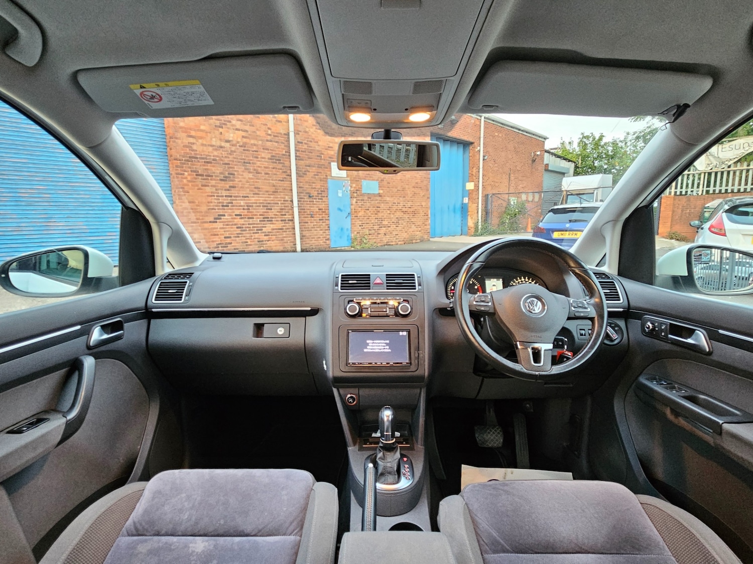 Used Volkswagen Touran 2012 for sale - 75866462: Photo 28