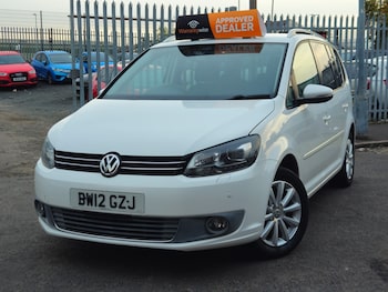 Used Volkswagen Touran 2012 for sale - 75866462: Photo