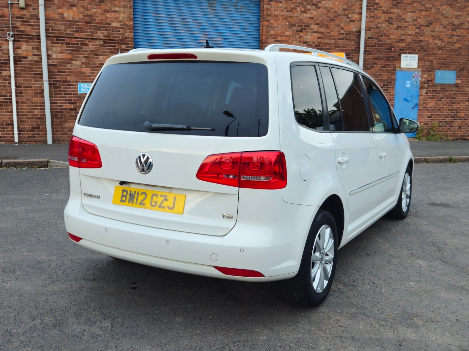 Used Volkswagen Touran 2012 for sale - 75866462: Photo 5