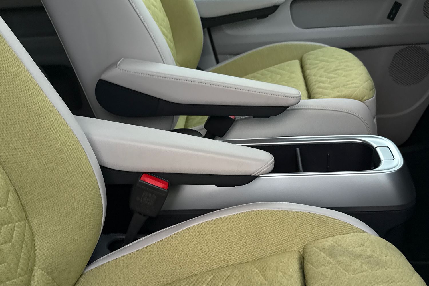 Used Volkswagen ID.Buzz 2024 for sale - 76391015: Photo 32