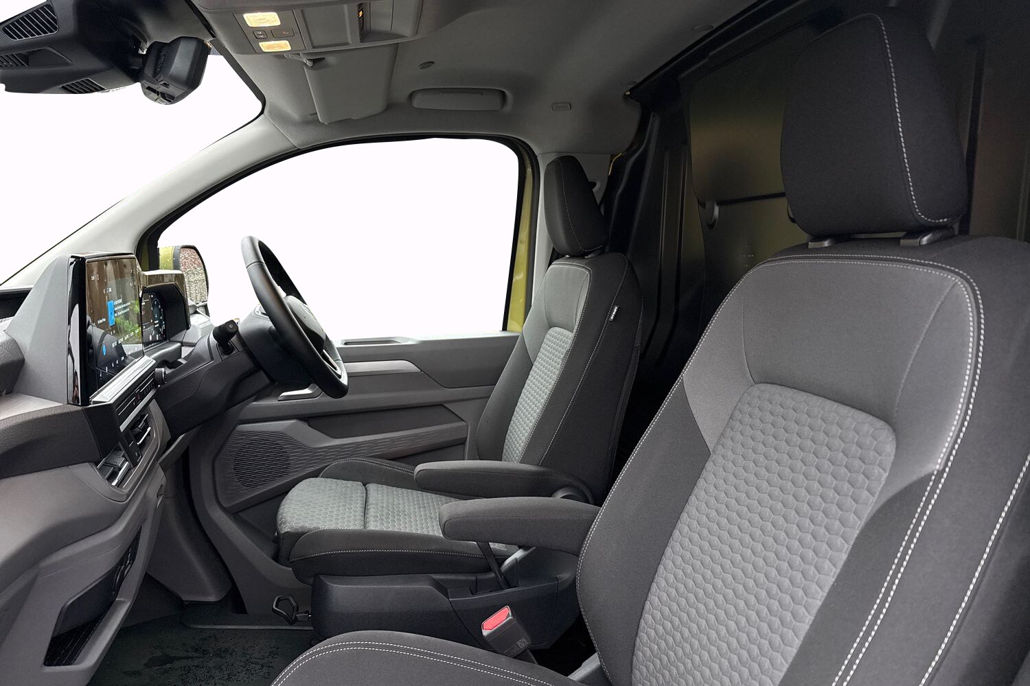 Used Volkswagen Transporter 2025 for sale - 76774555: Photo 11