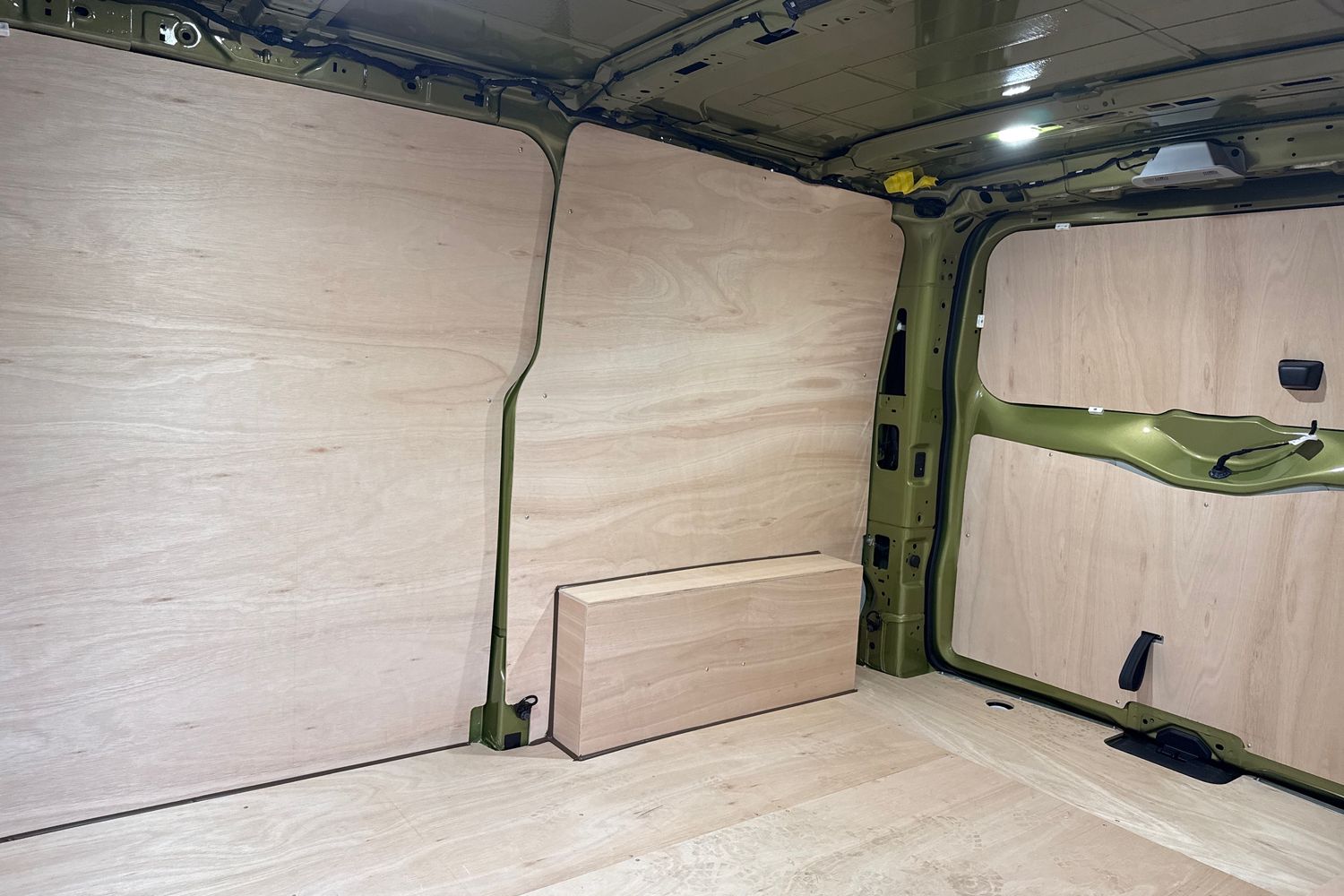 Used Volkswagen Transporter 2025 for sale - 76774555: Photo 14