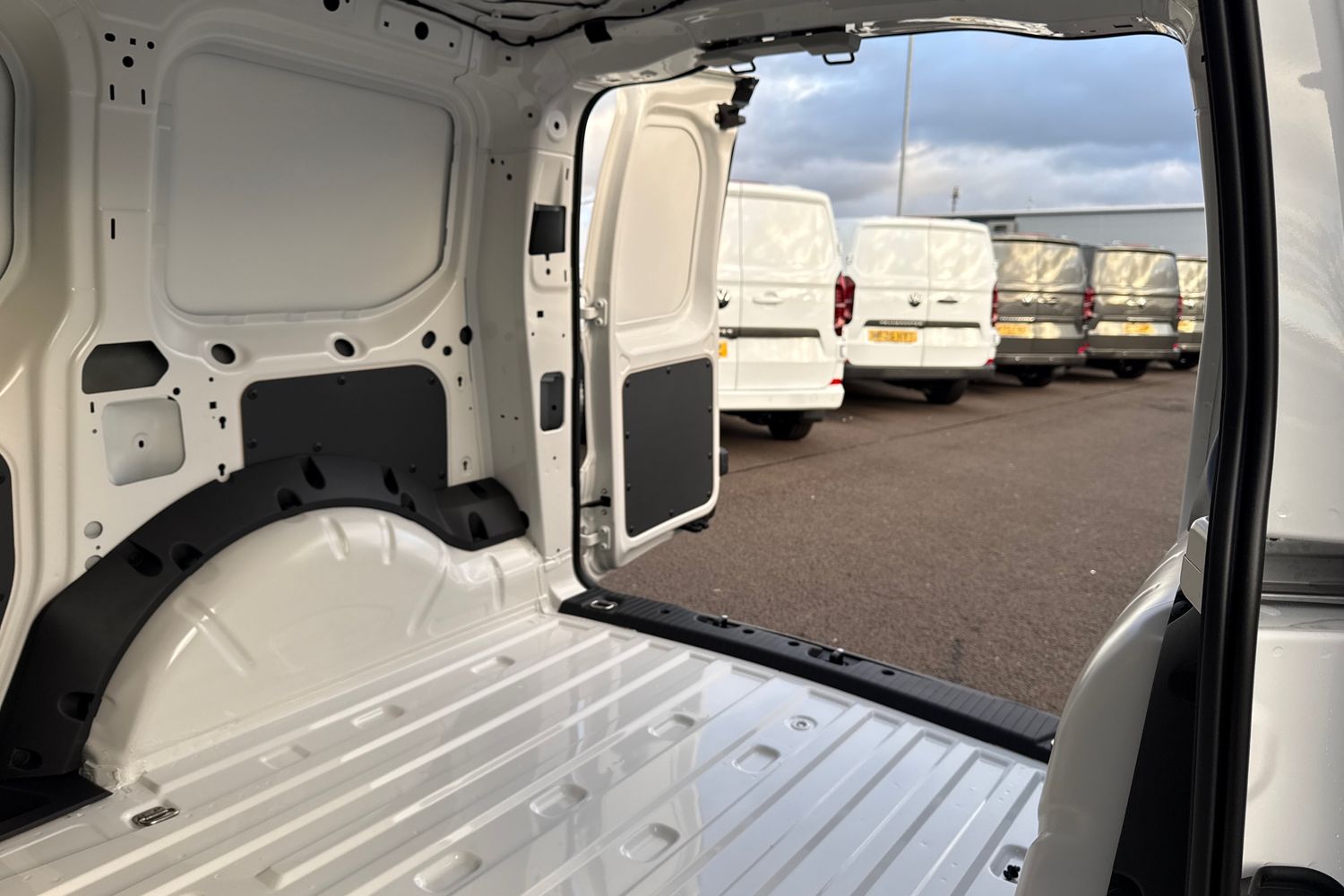 Used Volkswagen Caddy 2025 for sale - 77026497: Photo 28