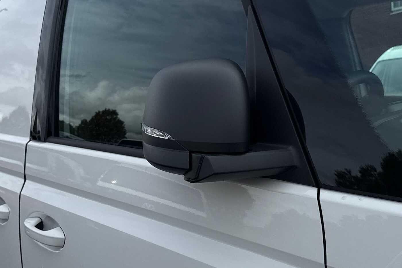 Used Volkswagen ID. Buzz Cargo 2024 for sale - 76934332: Photo 27