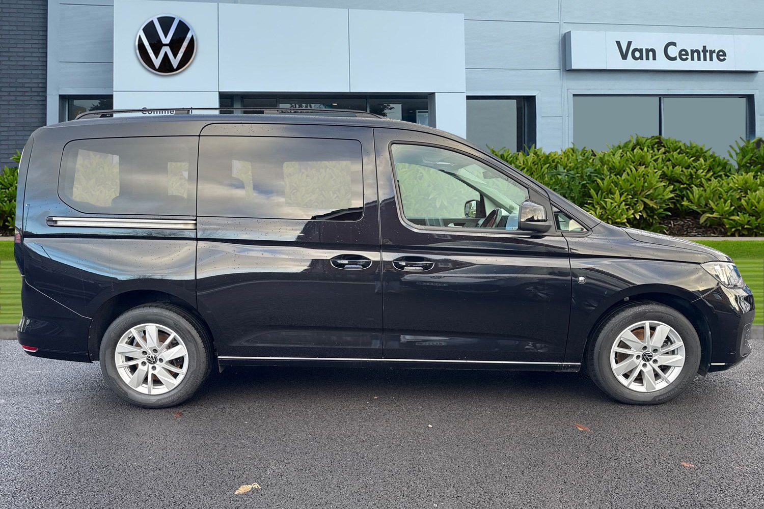 Used Volkswagen Caddy Maxi 2024 for sale - 77382834: Photo 3