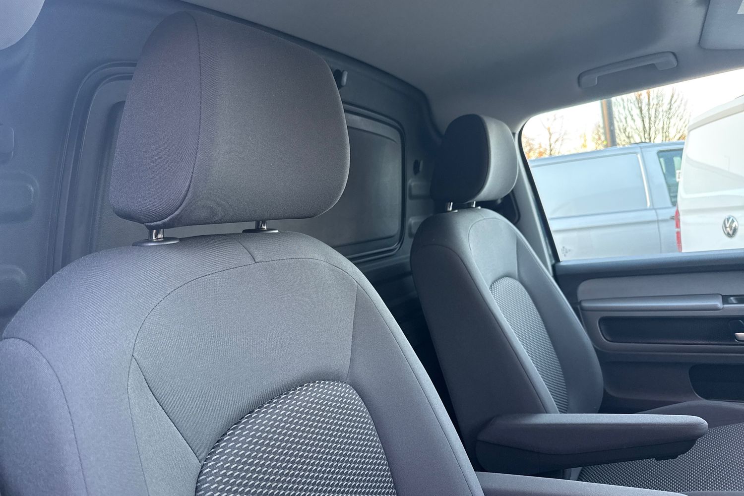 Used Volkswagen ID. Buzz Cargo 2023 for sale - 76636904: Photo 21