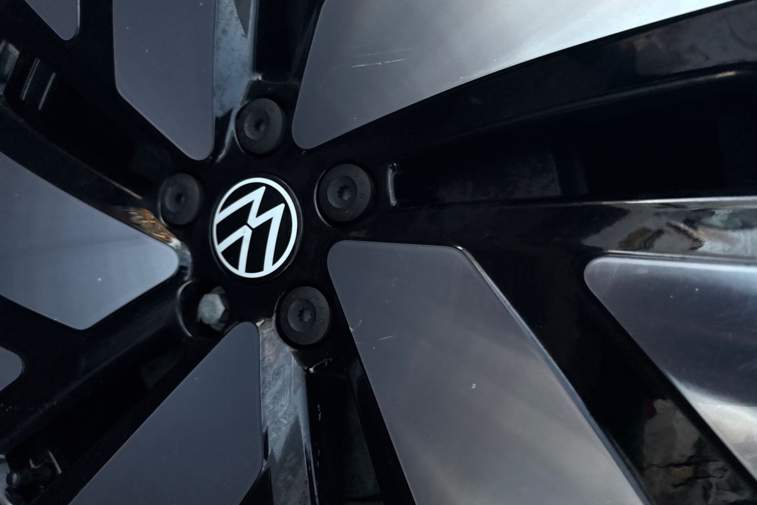 Used Volkswagen ID.Buzz 2023 for sale - 77000572: Photo 27