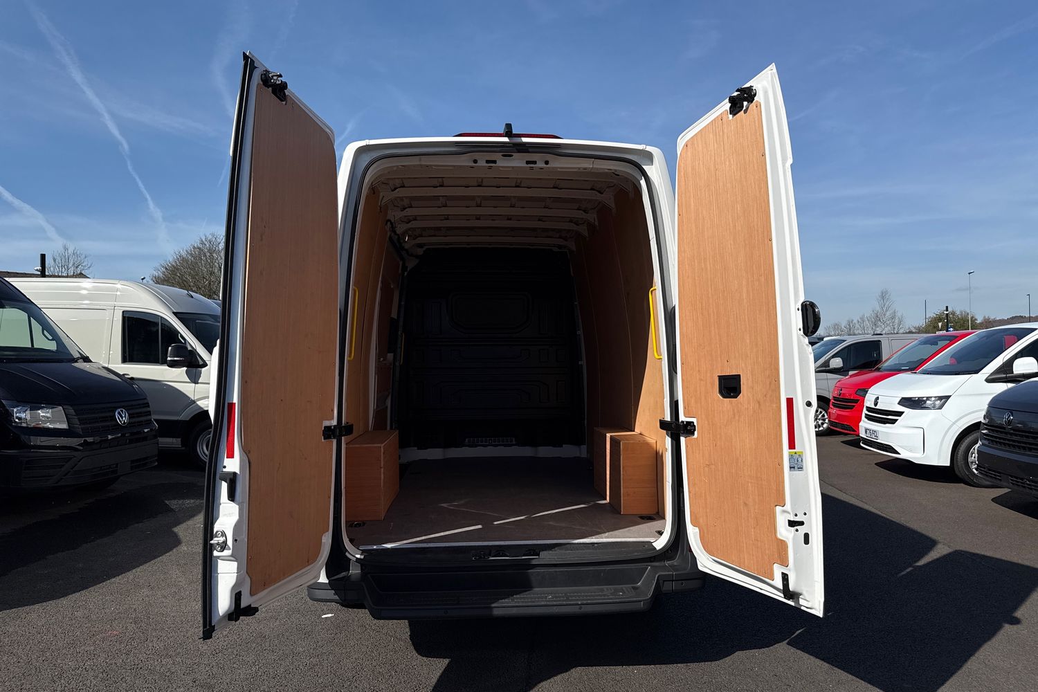 Used Volkswagen Crafter 2024 for sale - 77943703: Photo 10
