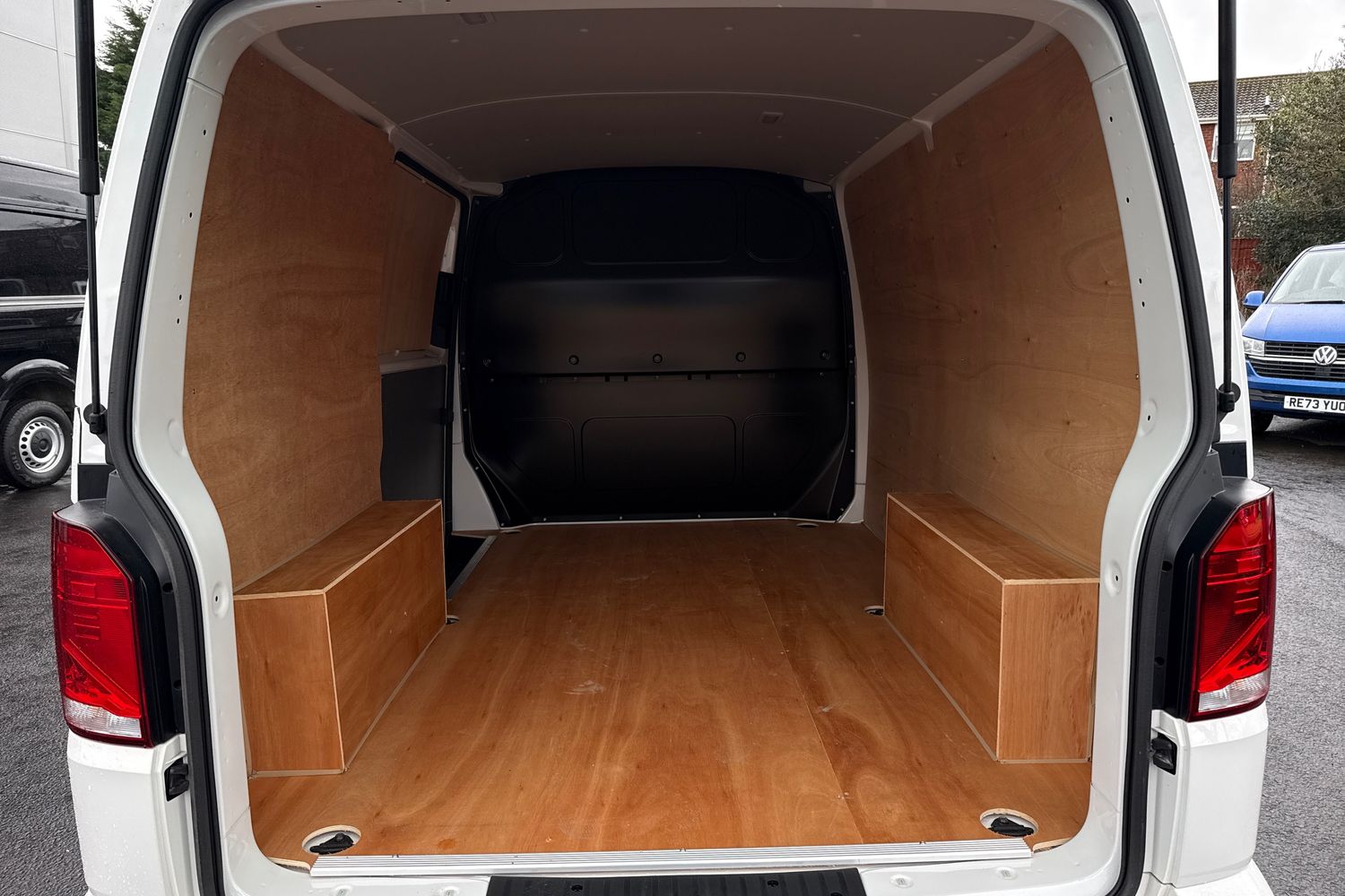 Used Volkswagen Transporter 2024 for sale - 77553332: Photo 10