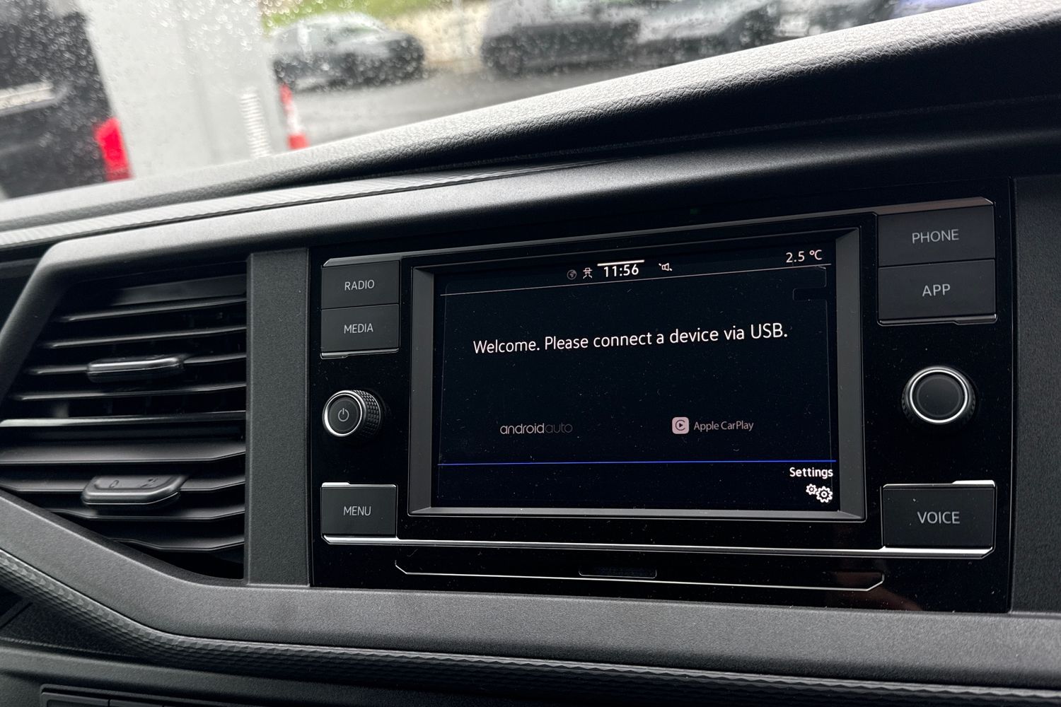 Used Volkswagen Transporter 2024 for sale - 77553332: Photo 12