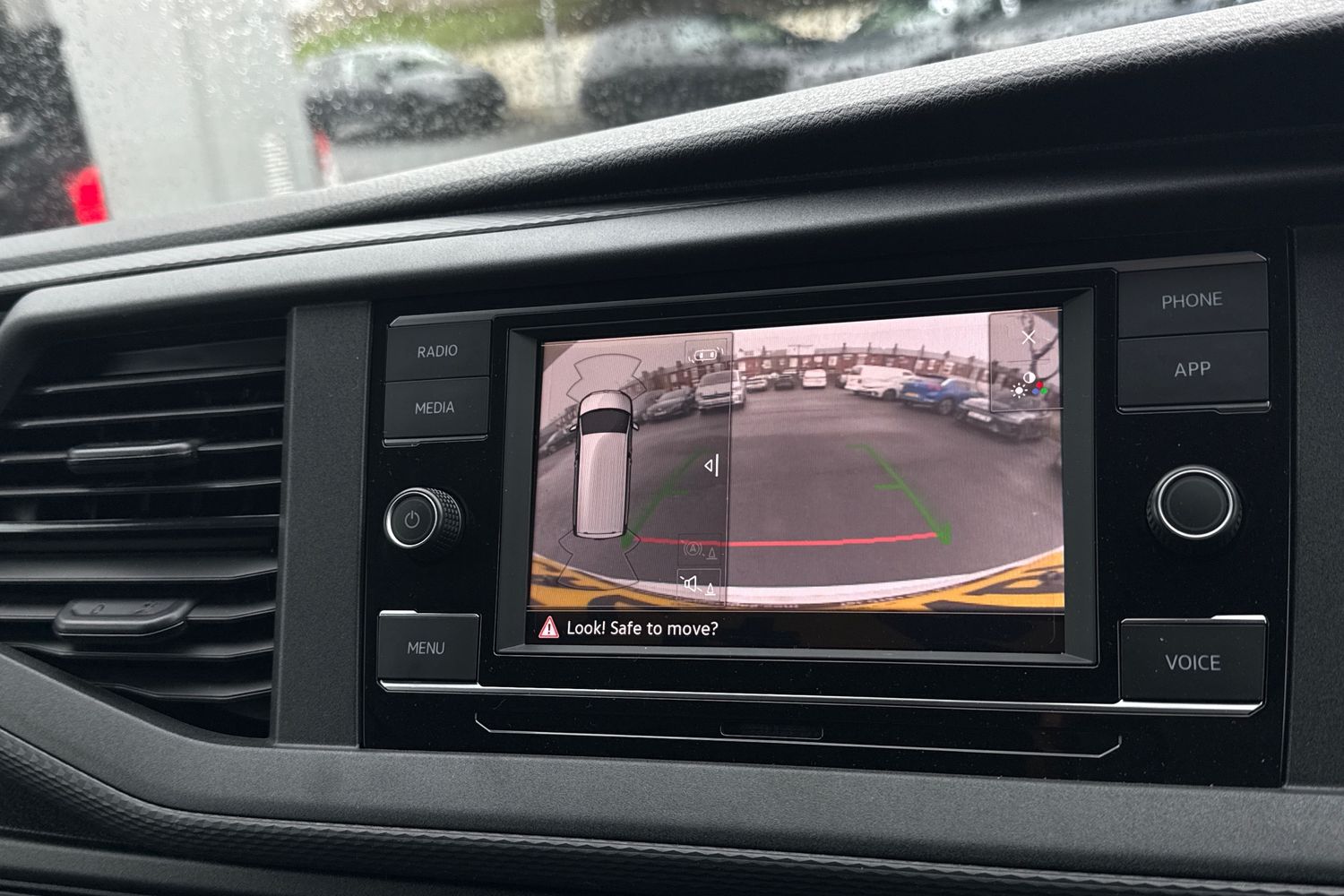 Used Volkswagen Transporter 2024 for sale - 77553332: Photo 37