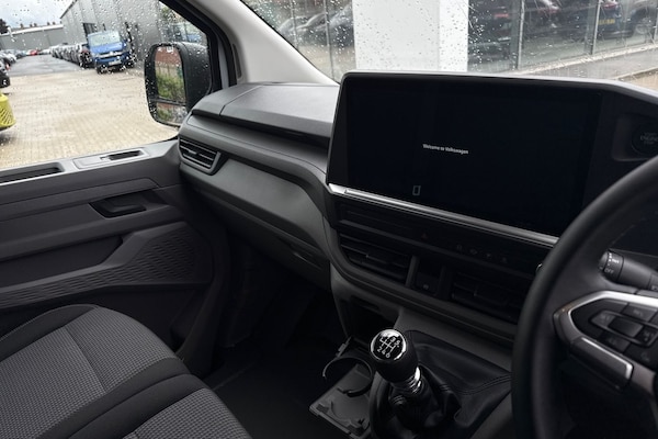 Used Volkswagen Transporter 2025 for sale - 75329875: Photo 14