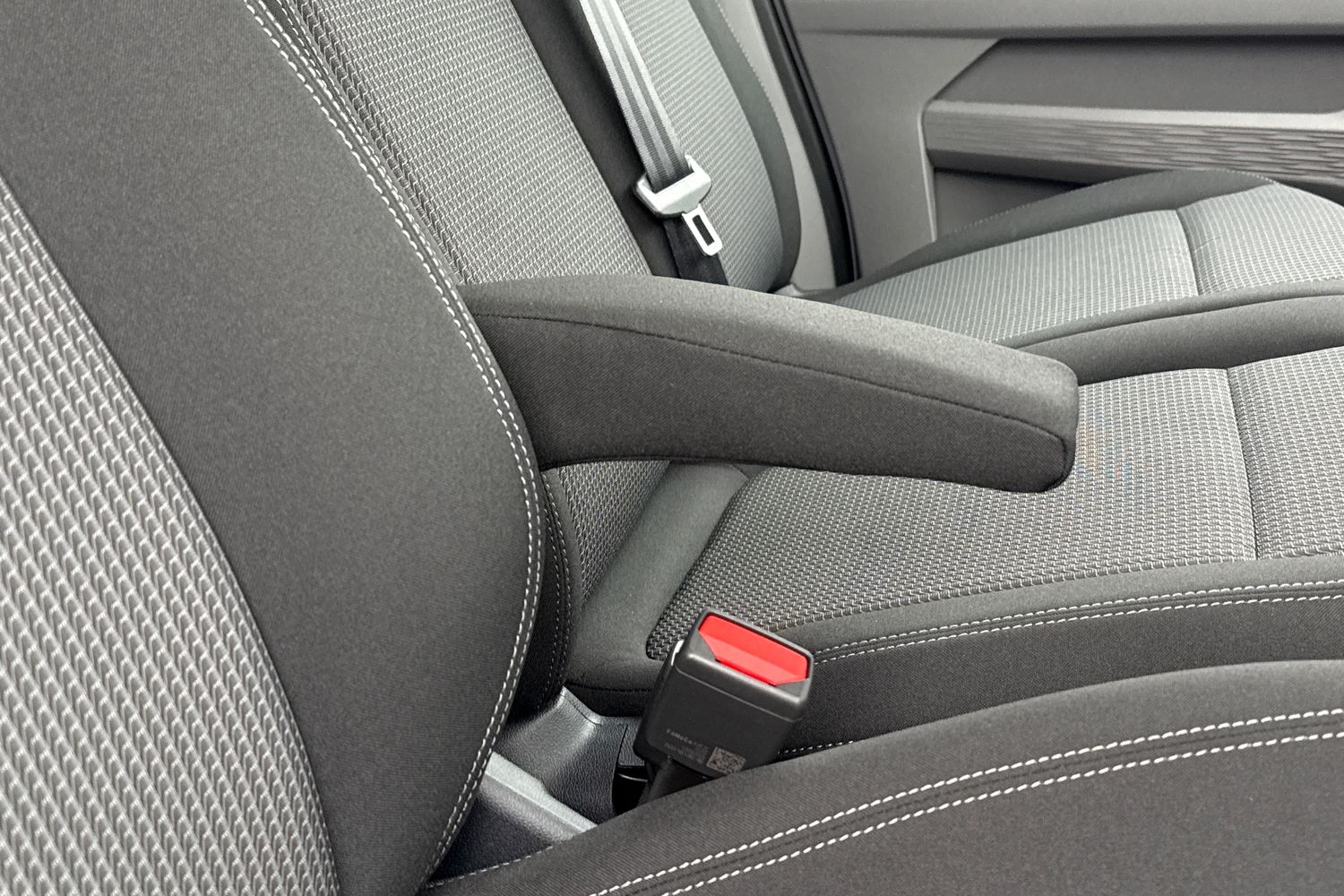 Used Volkswagen Transporter 2025 for sale - 77147480: Photo 32