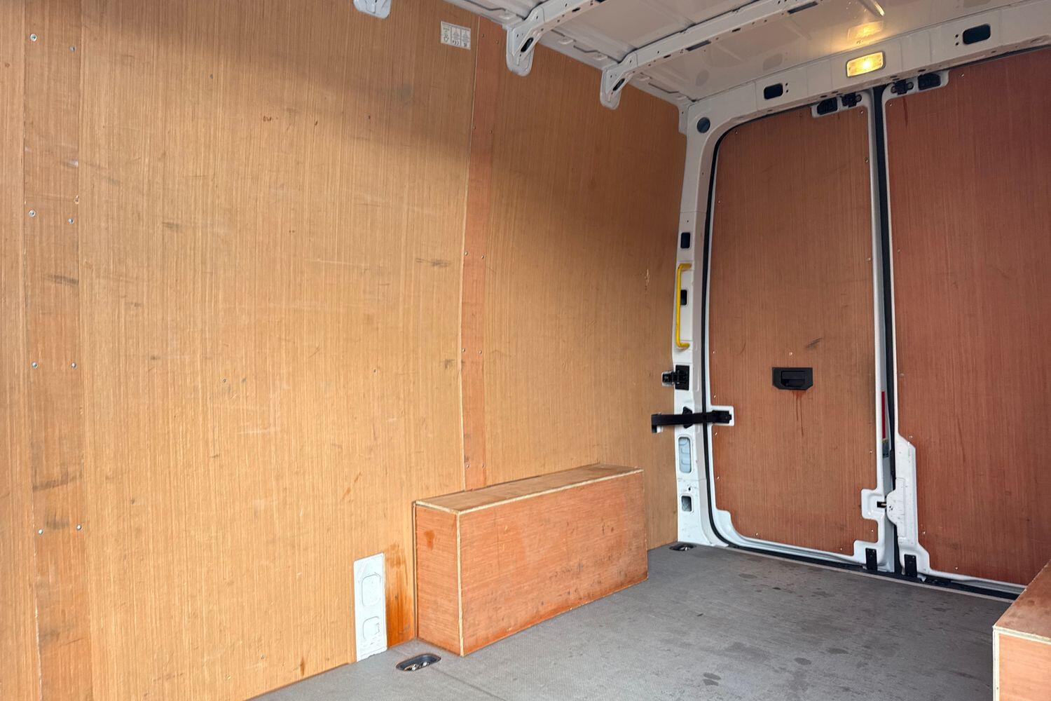 Used Volkswagen Crafter 2024 for sale - 77654239: Photo 13