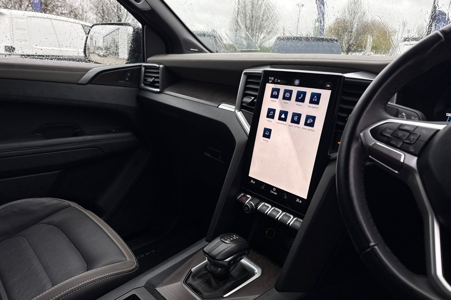 Used Volkswagen Amarok 2024 for sale - 76774652: Photo 15