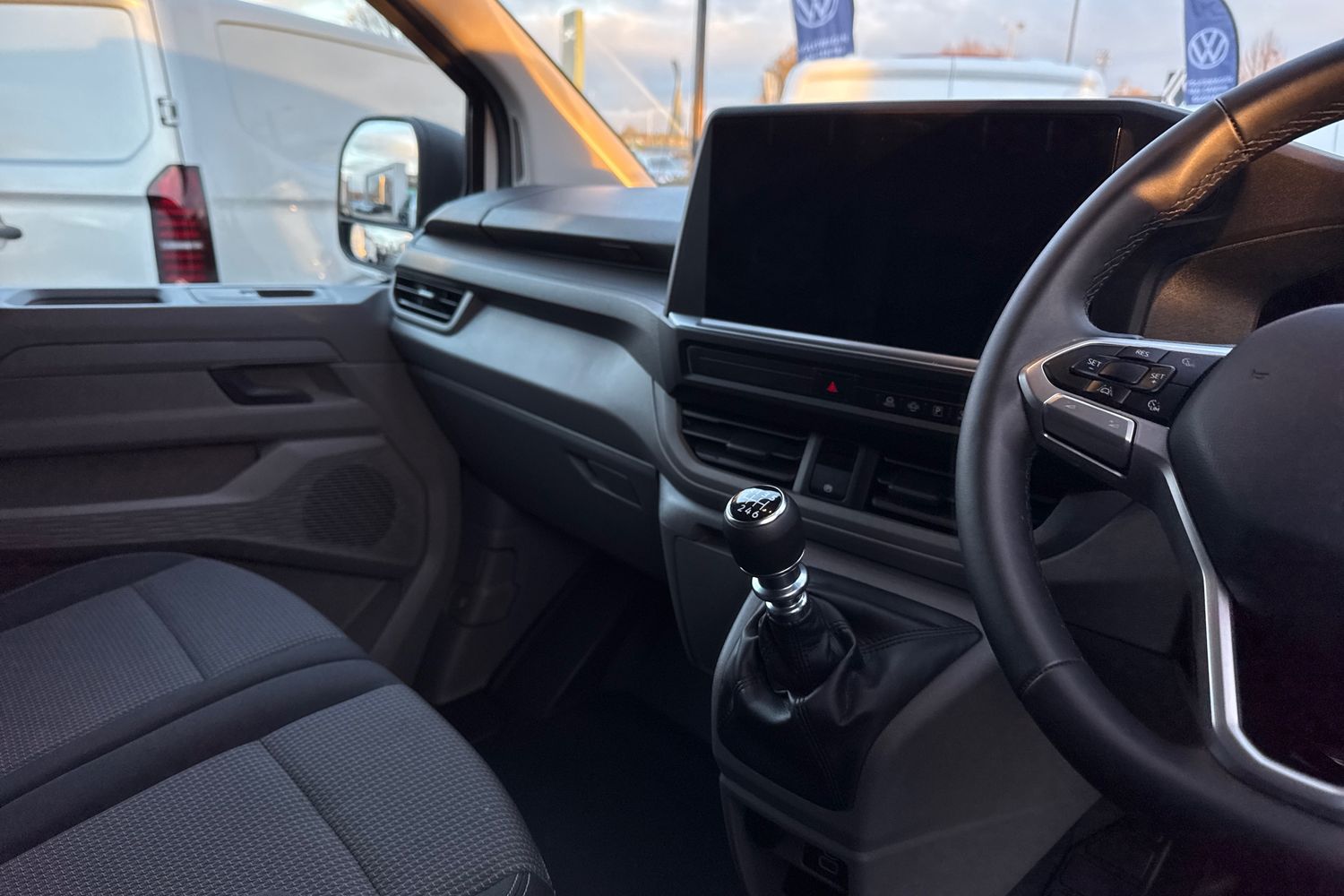 Used Volkswagen Transporter 2025 for sale - 76820087: Photo 14