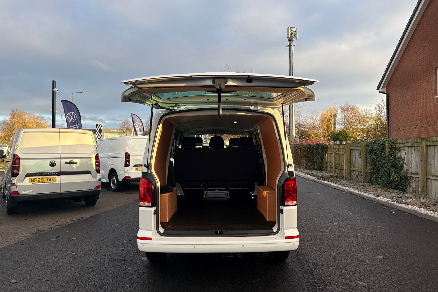 Used Volkswagen Transporter 2024 for sale - 76805355: Photo 30