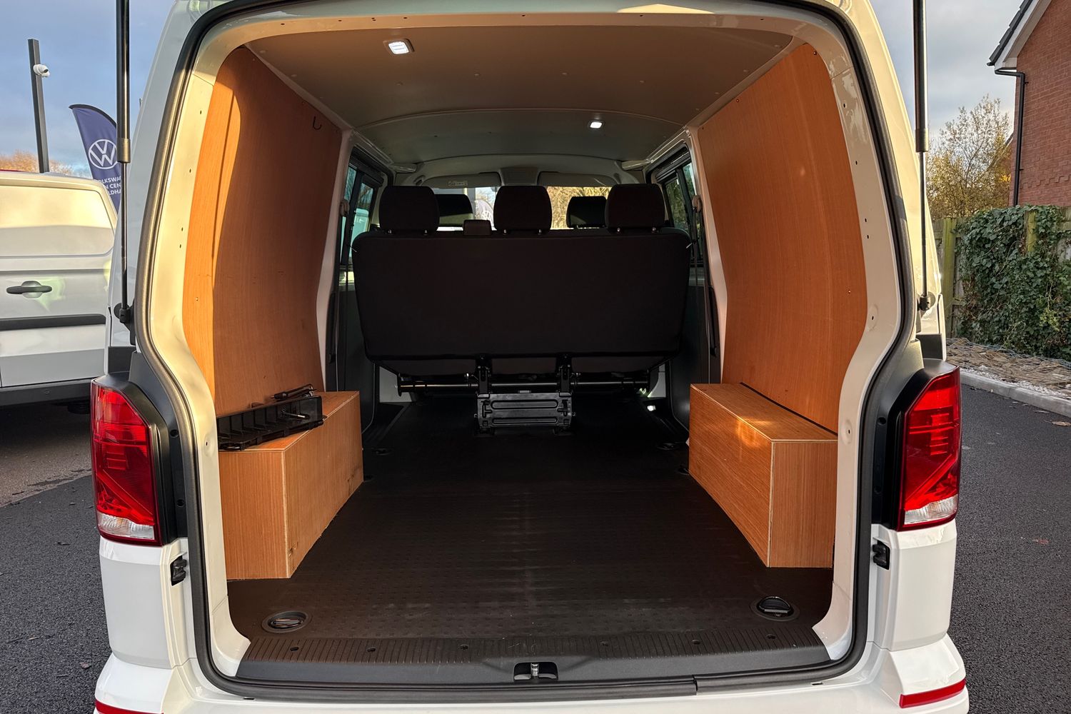 Used Volkswagen Transporter 2024 for sale - 76805355: Photo 9